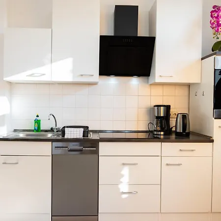 Apartmenthaus Rankestraße 4-2
