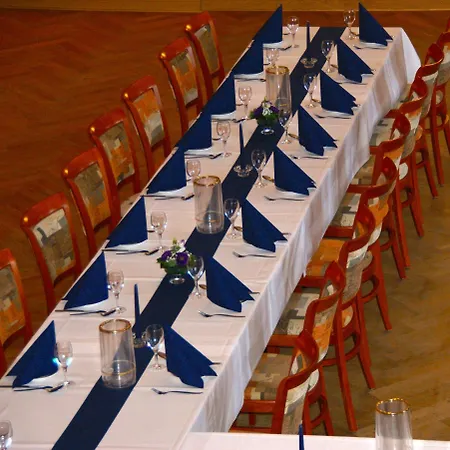 Bluhm's Hotel&Restaurant am Markt-2
