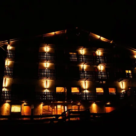 Wolffhotel-3