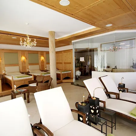 Genuss- und Wellnesshotel Bercher-2