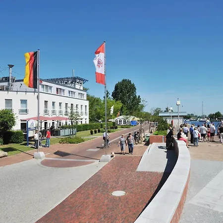 HafenHotel PommernYacht-3