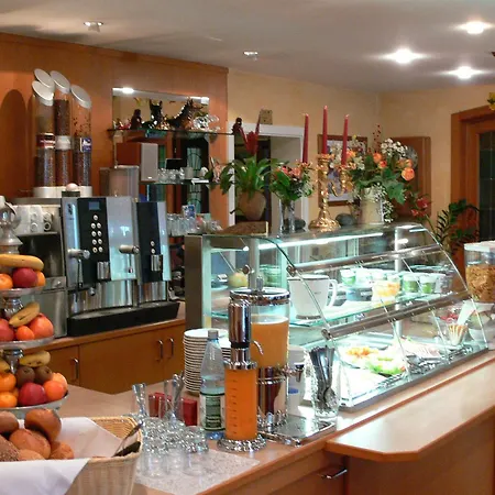 Hotel Quellenhof-3