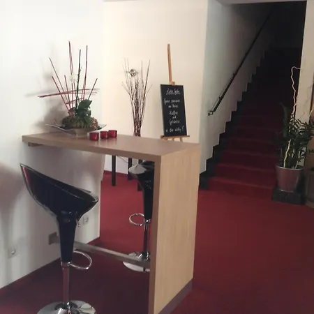 Hotel Vier Jahreszeiten-3