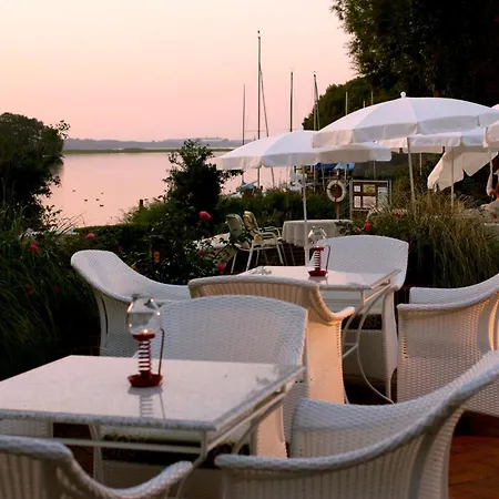 Strauers Hotel am See-3