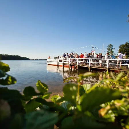Strauers Hotel am See-2