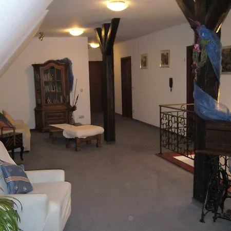 Gasthaus Zur Harburg-2