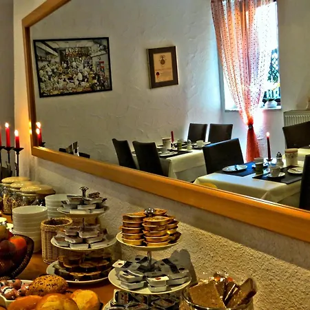 Hotel Saarblick Mettlach-3