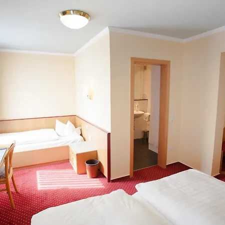 Hotel Restaurant Zur Post Lohfelden-2