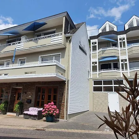 Strandhaus an der Mosel-2