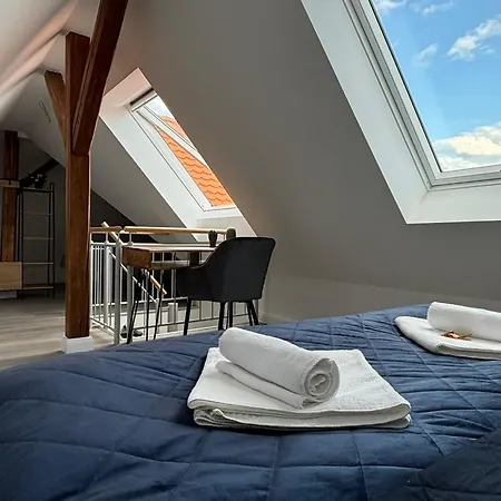 SCHLOSSBERG RESIDENCES - XXL-Design-Apartment mit Schlossblick für bis zu 12 Personen-3