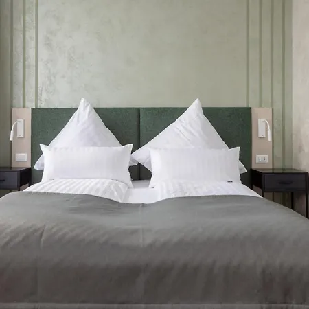 Hotel Krone am Park-2