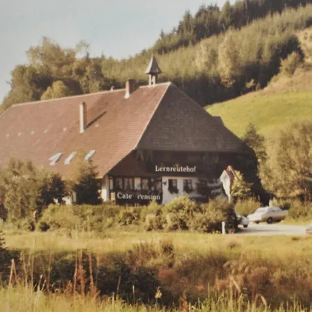 Café - Pension Bernreutehof-2