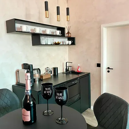 Aura Apartment und Spa Oberhausen-2