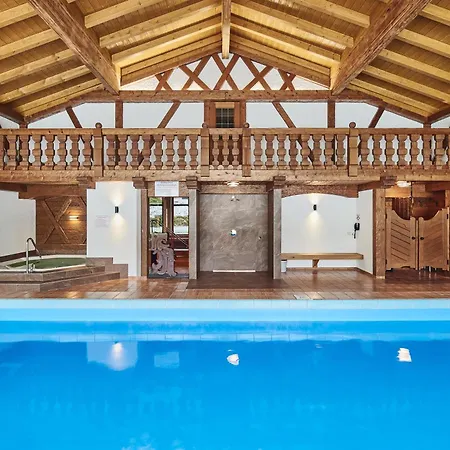 Aktivhotel&Gasthof Schmelz Ihr familienfreundliches Urlaubs Hotel mit Wellness, Almsauna, Chiemgau Karte-2