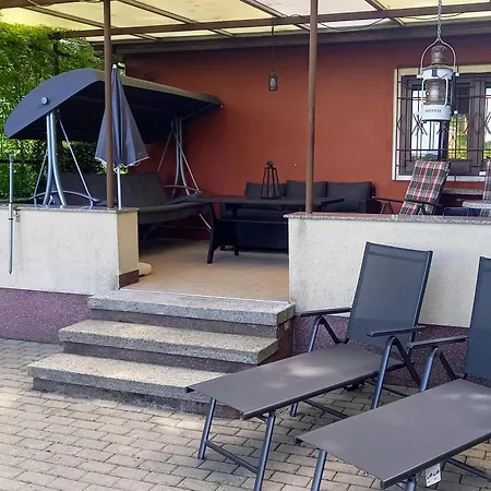 Ferienhaus direkt am See-3