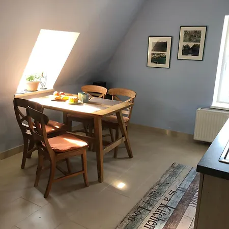 Haus Nummer 1, Moselblick-2