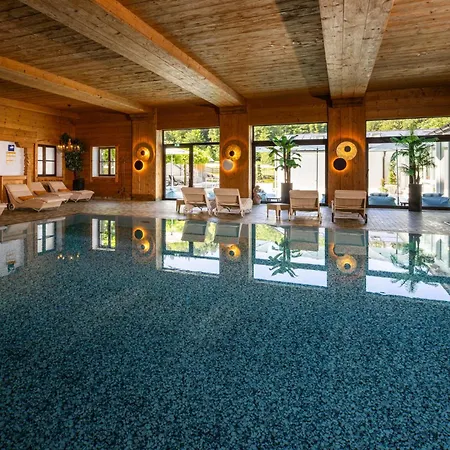 Alm-&Wellnesshotel Alpenhof-3