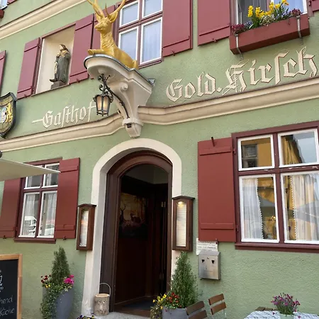 Goldner Hirsch-2
