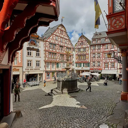Apartments Am Markt-2