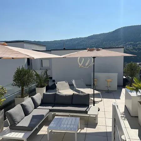 Weingut-Aparthotel Olinger-2