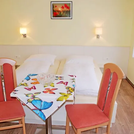 Pension mit Fruehstueck im Ostseebad-3