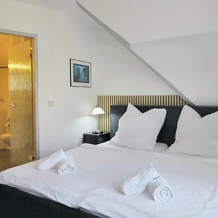 Hotel Marina-3