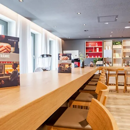 Intercityhotel Dortmund-3