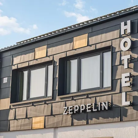 Hotel Zeppelin-2