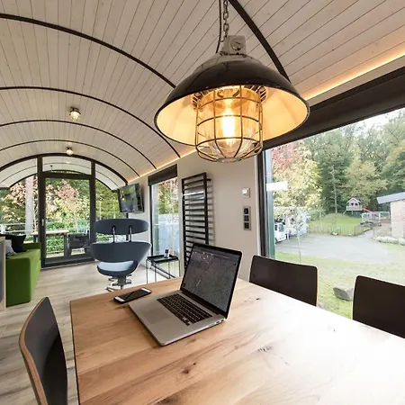 LokoMotel-Waggon, Luxus Appartment im Eisenbahnwaggon-2