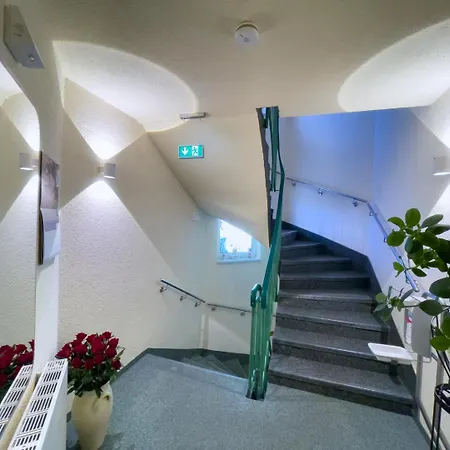 Altstadthotel "Garni" Grimma-2