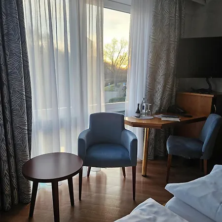 Rheinhotel Larus-3