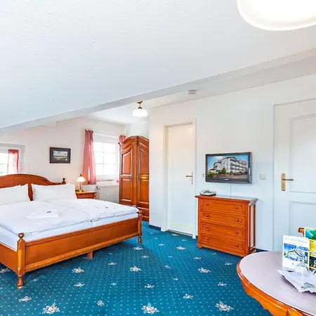 Hotel Stranddistel Rügen-2