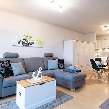Ferienwohnung Deichsicht mit Balkon im Haus Belvedere-3