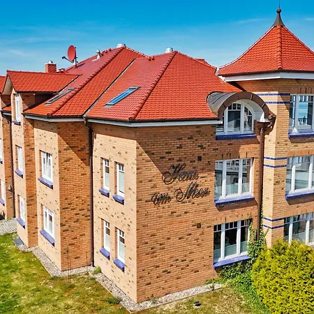 Ferienwohnung mit traumhaftem Meerblick - Haus am Meer FeWo 06-2