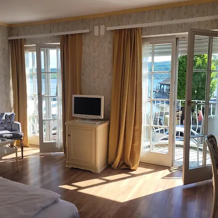 SEE-Hotel Seeschau - direkt am Bodenseeufer-3