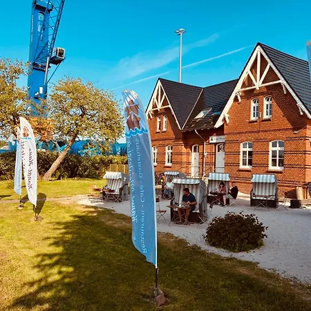 Kanal-Haus Das Gästehaus direkt am Nord-Ostsee-Kanal-3
