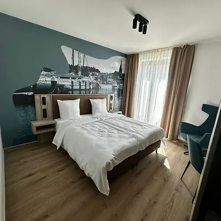 Central Hotel-3