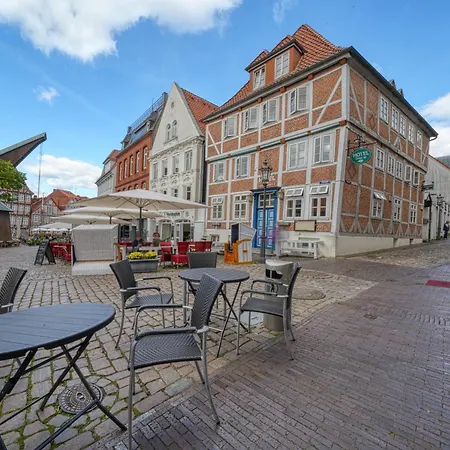 Hotel Am Fischmarkt-2