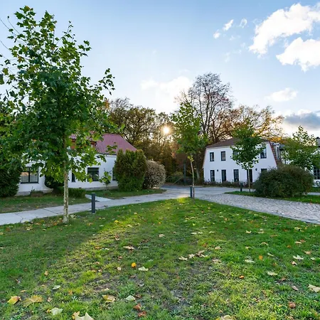 Gut Sarnow - Hotel, Restaurant und Reitanlage-3