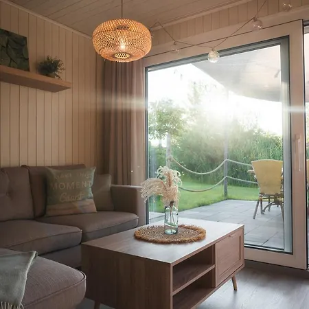 Lieblingsplatz Parey - Ferienhaus am See-2