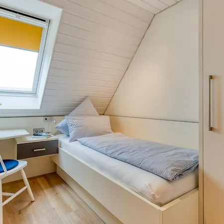 Lüttje Ginsterhuus - Ferienwohnung Inselfeuer-3