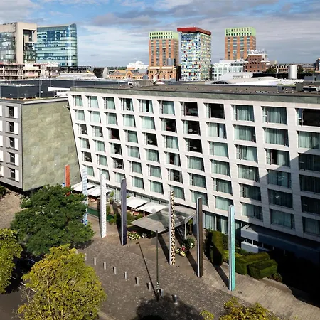 Radisson Blu Media Harbour Hotel, Duesseldorf-3