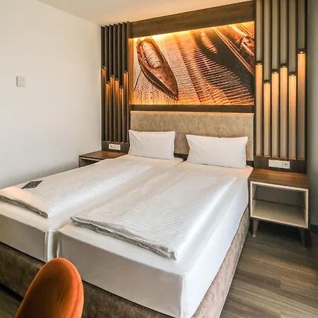 Roomingtons Laichingen Alb-3