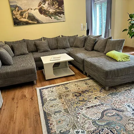 Ferienhaus Fichtenwalde, 160m², 3 SZ, 2 Bäder, bis 6 Personen, Garten, VDSL-3