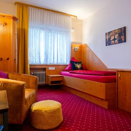 Hotel am Kurpark-2