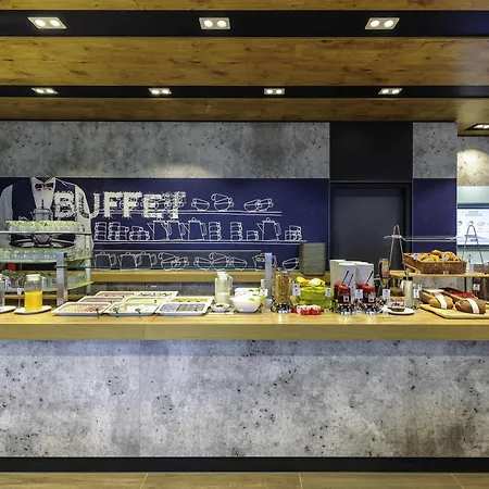 Ibis Budget Bamberg-3