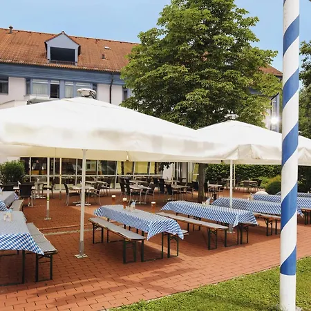 Moevenpick Hotel Muenchen-Airport-3