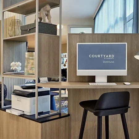 Courtyard By Marriott Dortmund-2