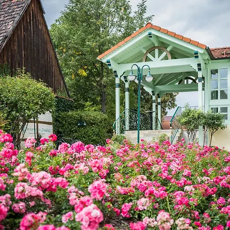 Hotel Linderhof-2