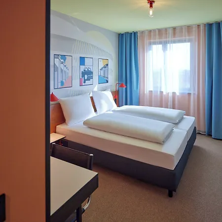 Mcdreams Hotel Stuttgart-City-3